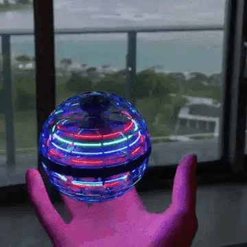 Fly Nova Flying Spinner